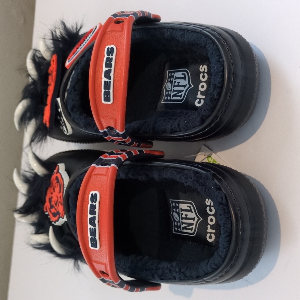 Chicago Bears Crocs - Picture 12 of 15